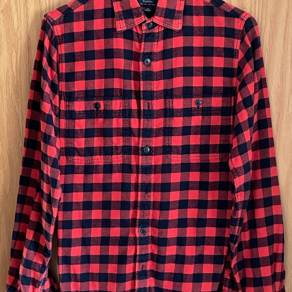 Men’s J. Crew Red and Black Buffalo Check Button-Down Flannel Slim Fit Shirt